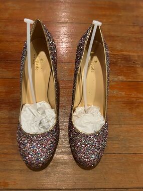 Kate Spade Karolina Glitter Pumps Rainbow Sparkle Heels NIB Size 9.5